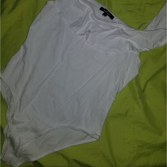 Off the shoulder optional - Picture 2 of 8